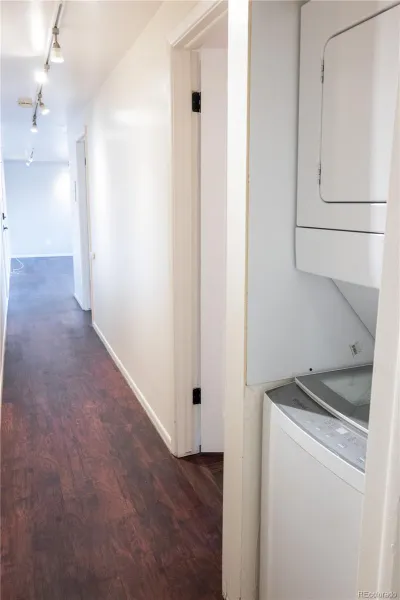 04212026170959 800 24