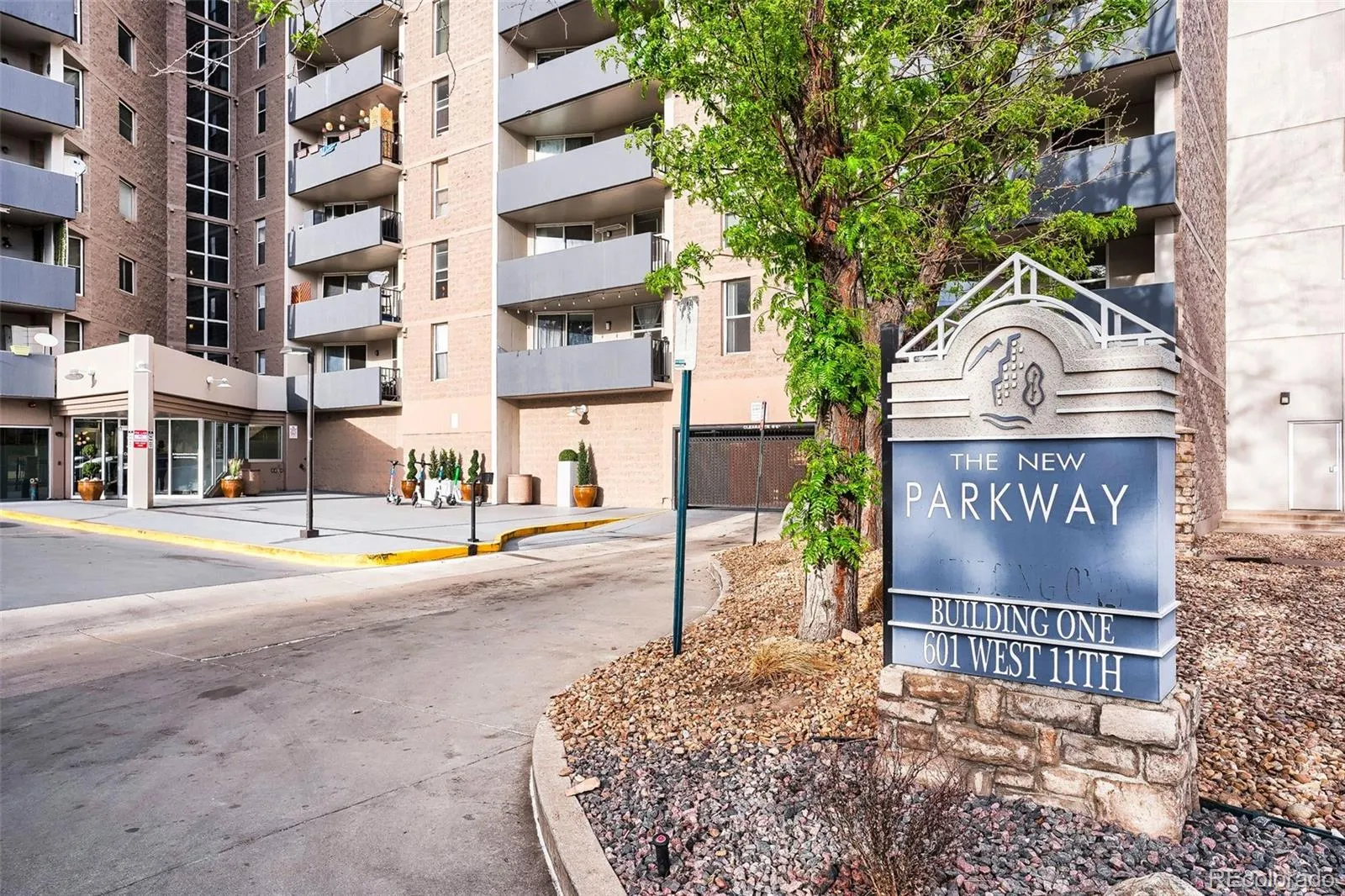 601 W 11th Avenue #518 Denver CO 80204 MLS #REC5437994 04152026172437 1600 35