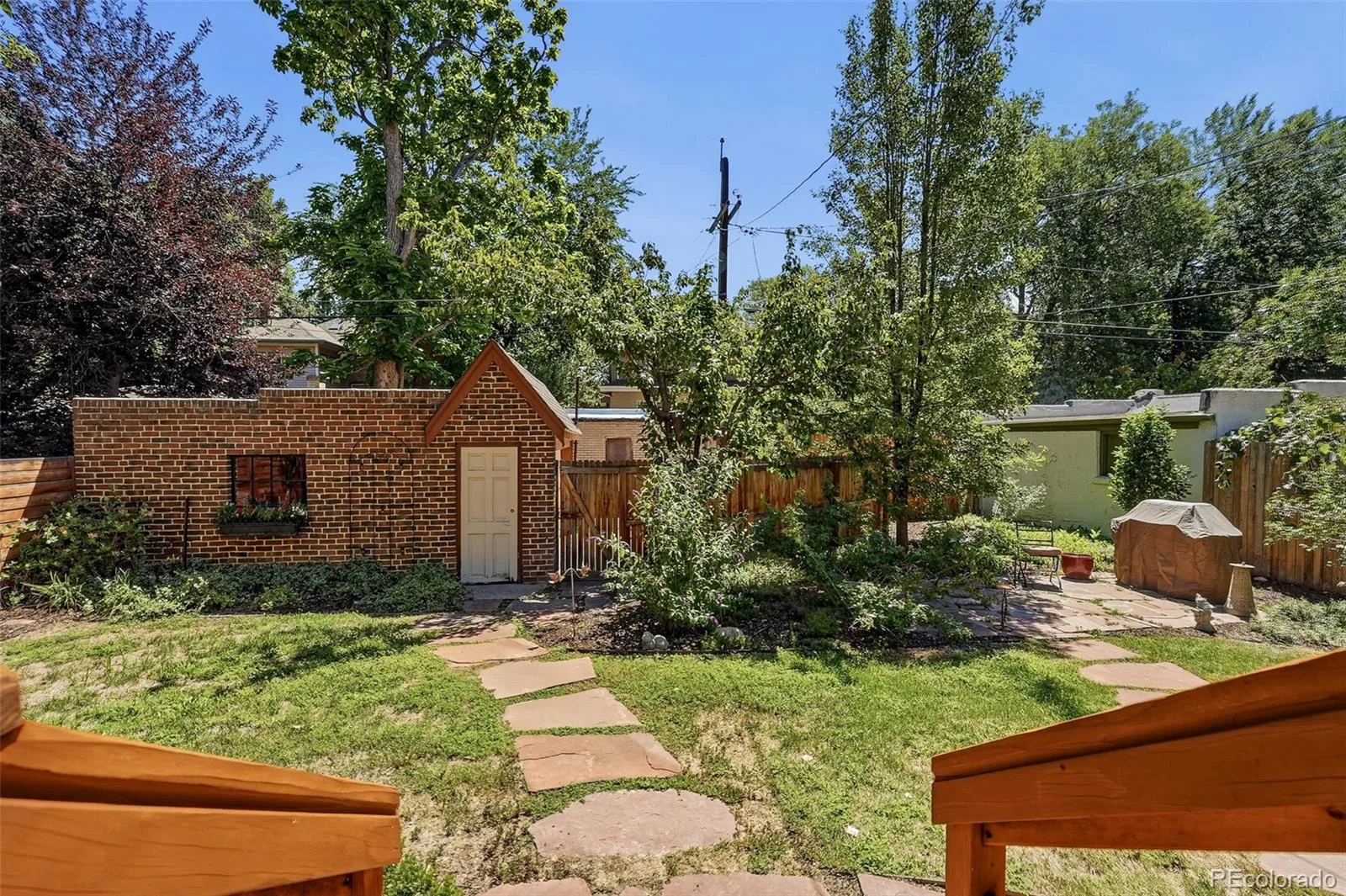 2318 Albion Street Denver CO 80207 MLS #REC5438018 07162026151535 1600 23