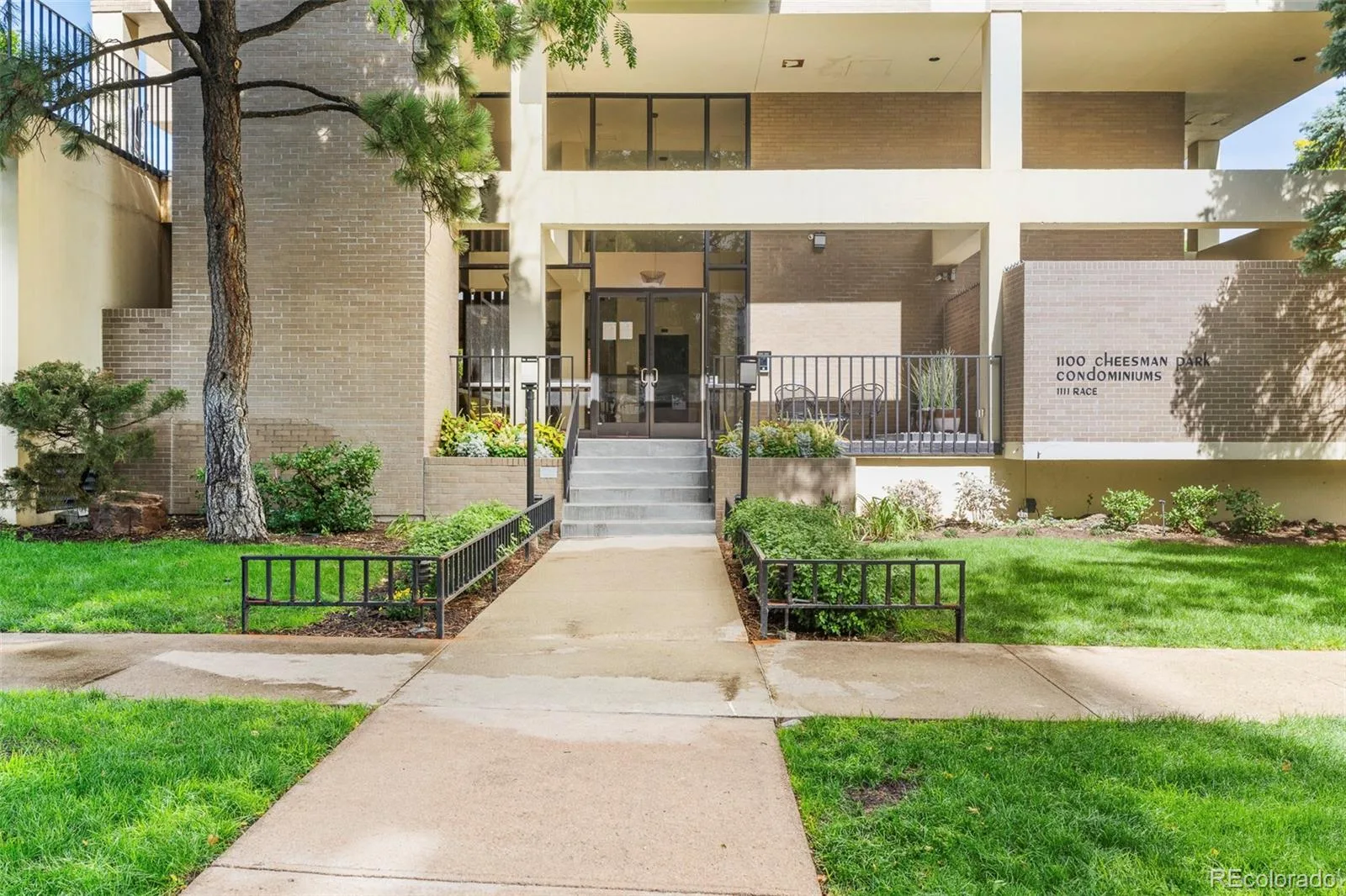 1111 Race Street #4B Denver CO 80206 MLS #REC5440449 07122026005426 1600 26