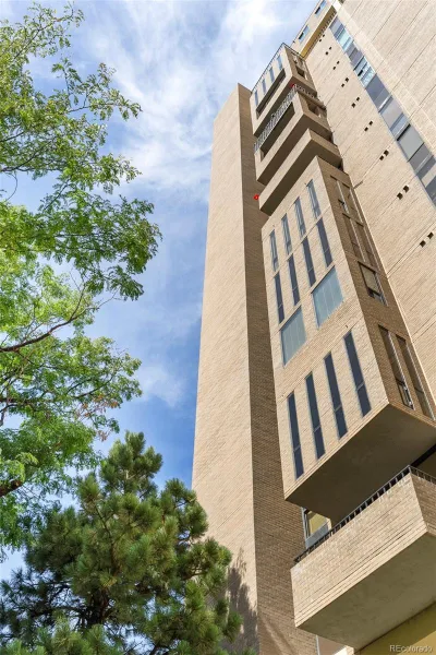 1111 Race Street #4B Denver CO 80206 MLS #REC5440449 07122026005426 800 3