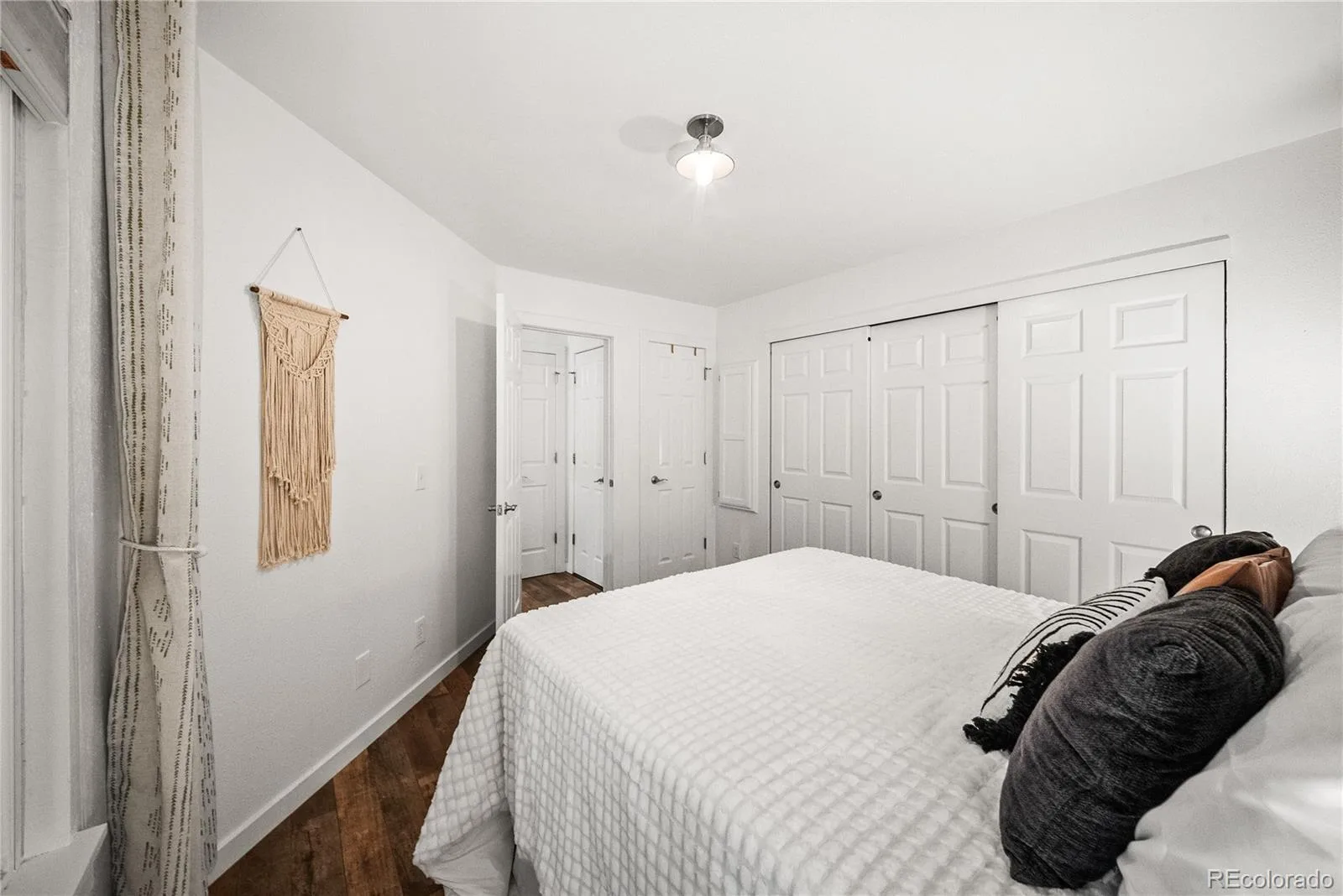910 S Dahlia Street #A Denver CO 80246 | MLS #REC5442016 08292026175319 1600 12