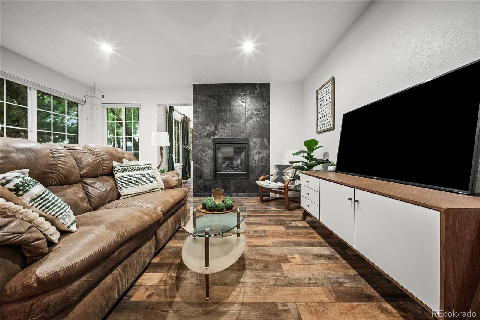 910 S Dahlia Street #A Denver CO 80246 | MLS #REC5442016 08292026175319 1600 15