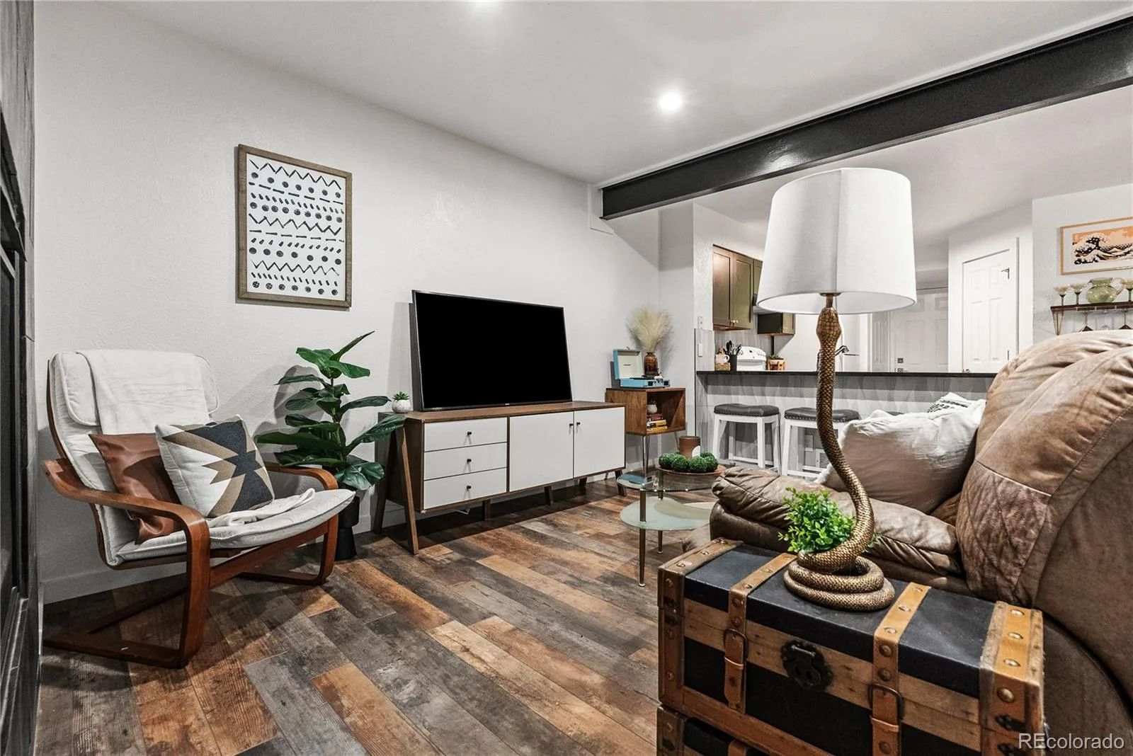 910 S Dahlia Street #A Denver CO 80246 | MLS #REC5442016 08292026175319 1600 16