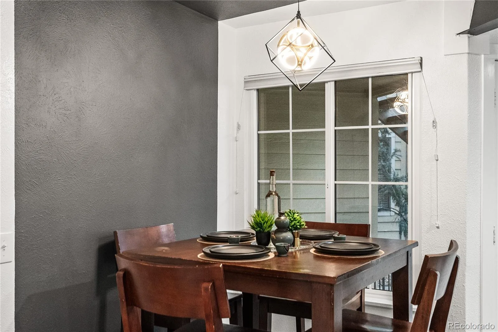 910 S Dahlia Street #A Denver CO 80246 | MLS #REC5442016 08292026175319 1600 4
