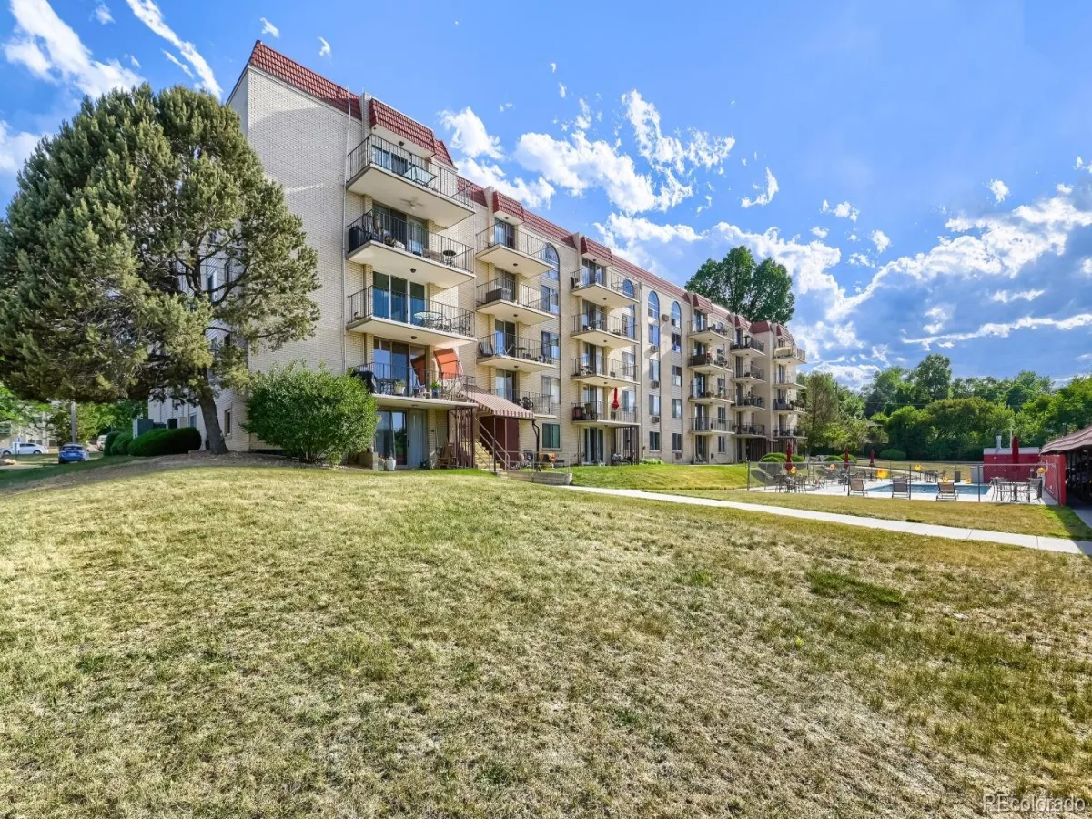 7801 W 35th Avenue #102 Wheat Ridge CO 80033 | MLS #REC5443758 06222026214243 1200 11