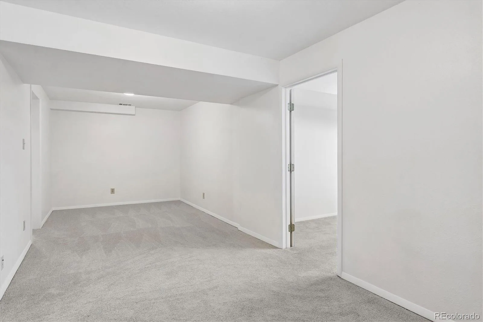 2763 W Long Drive #B Littleton CO 80120 | MLS #REC5443879 06122026142955 1600 20