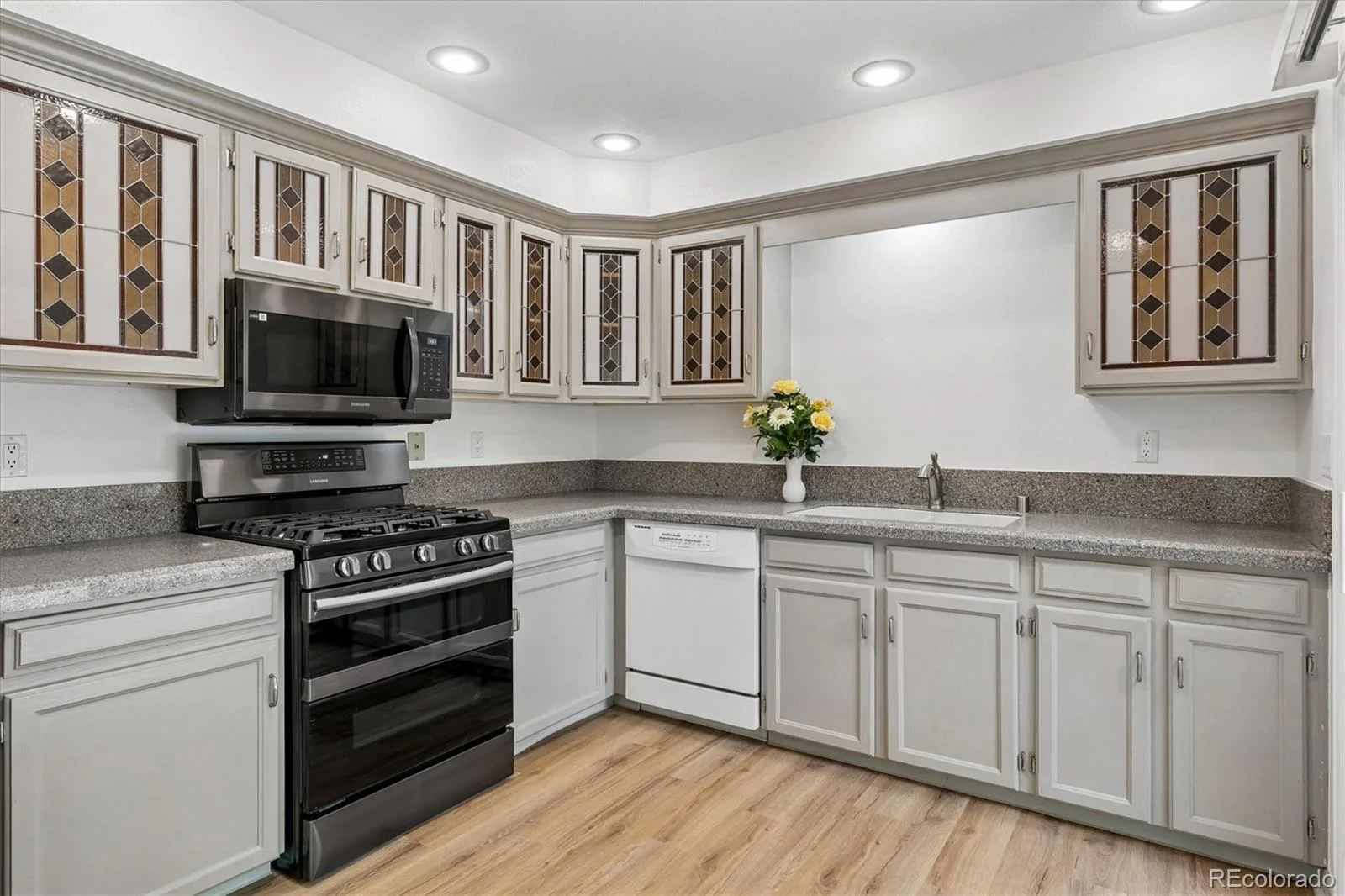 2763 W Long Drive #B Littleton CO 80120 | MLS #REC5443879 06122026142955 1600 8
