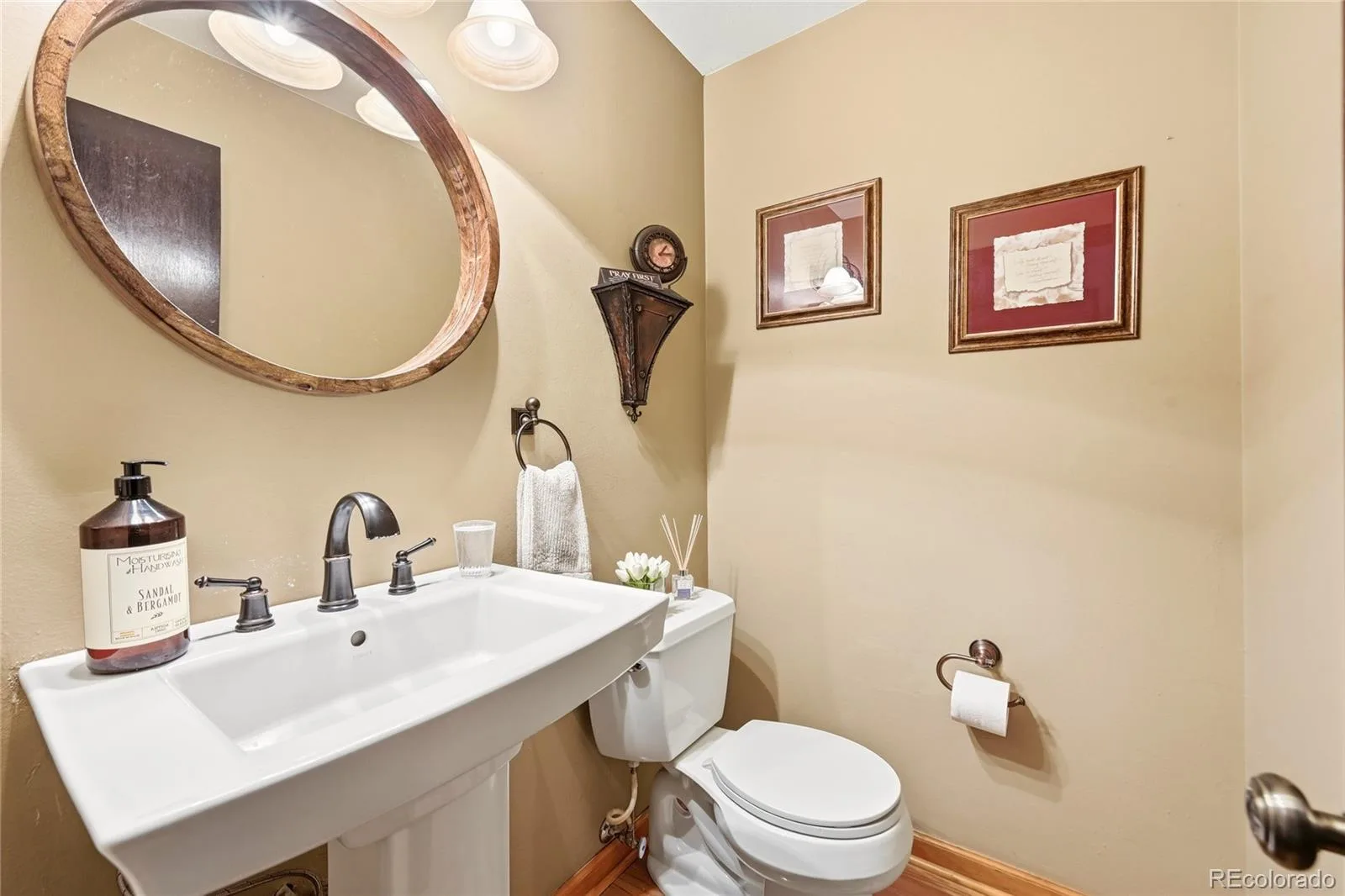 1487 S Macon Street Aurora CO 80012 MLS #REC5444712 06112026174912 1600 10