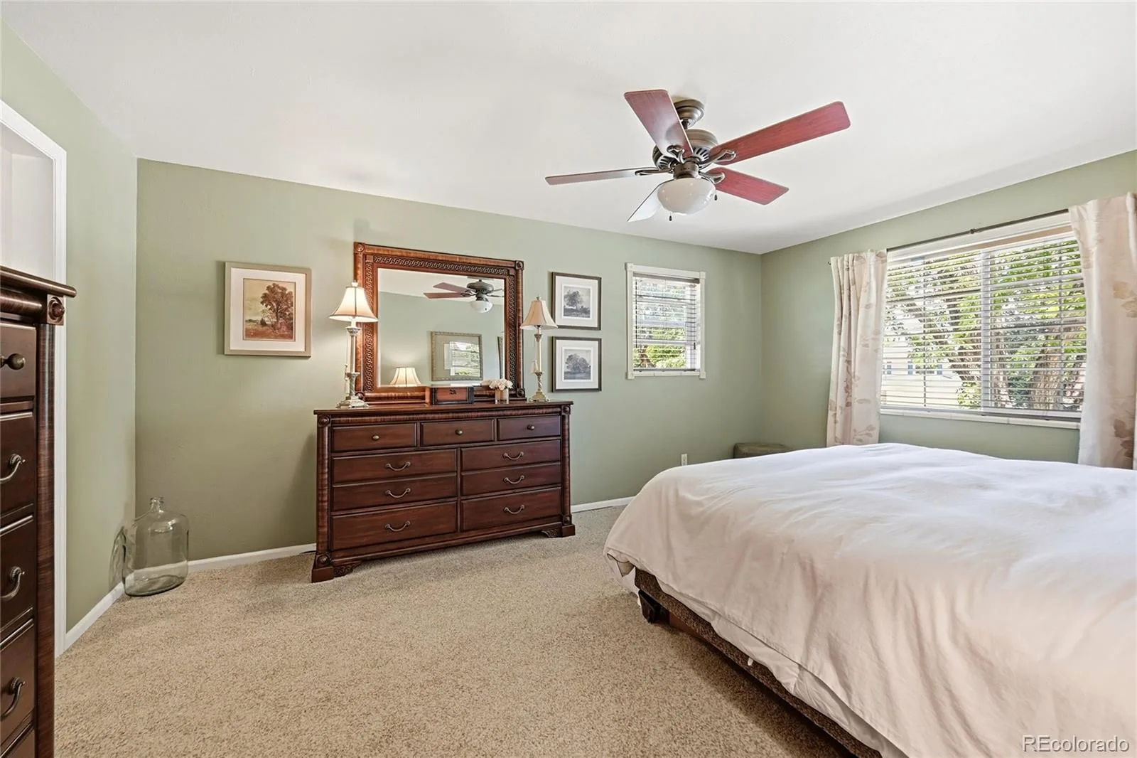 1487 S Macon Street Aurora CO 80012 MLS #REC5444712 06112026174912 1600 22