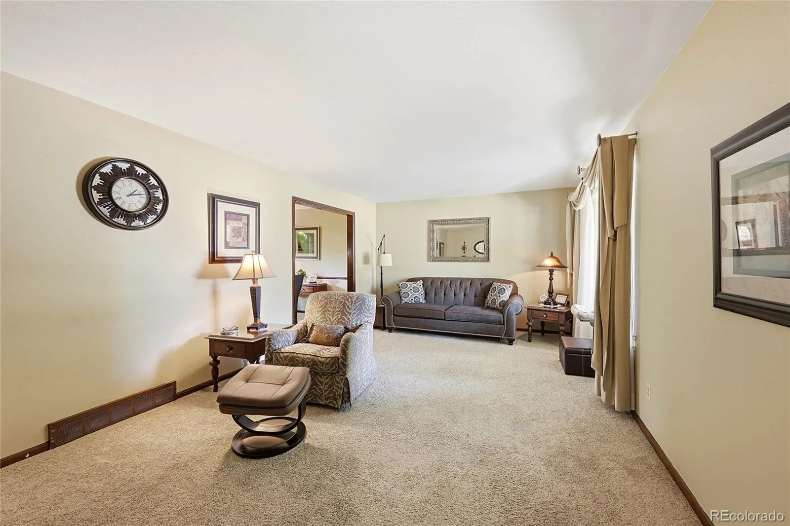 1487 S Macon Street Aurora CO 80012 MLS #REC5444712 06112026174912 1600 6
