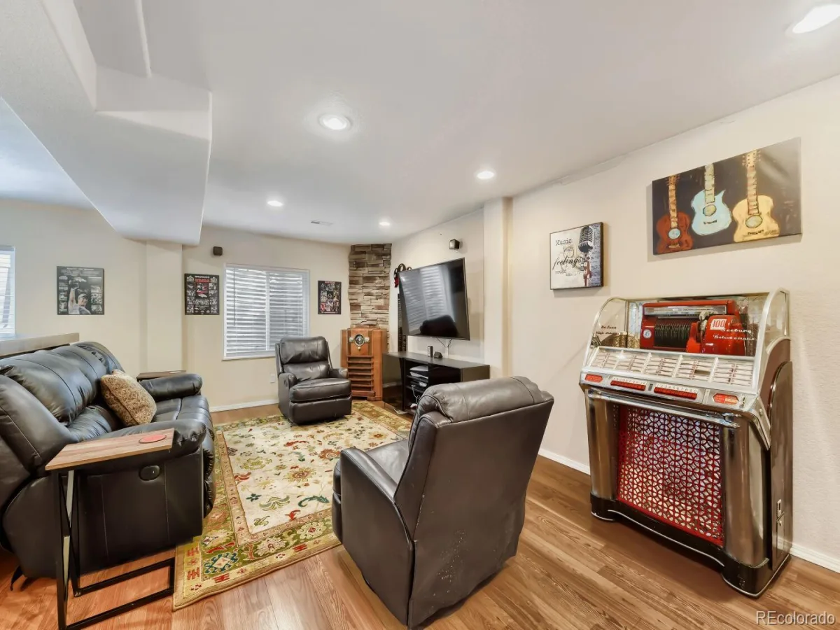 7881 Canvasback Circle Littleton CO 80125 | MLS #REC5444798 06302026032726 1200 17