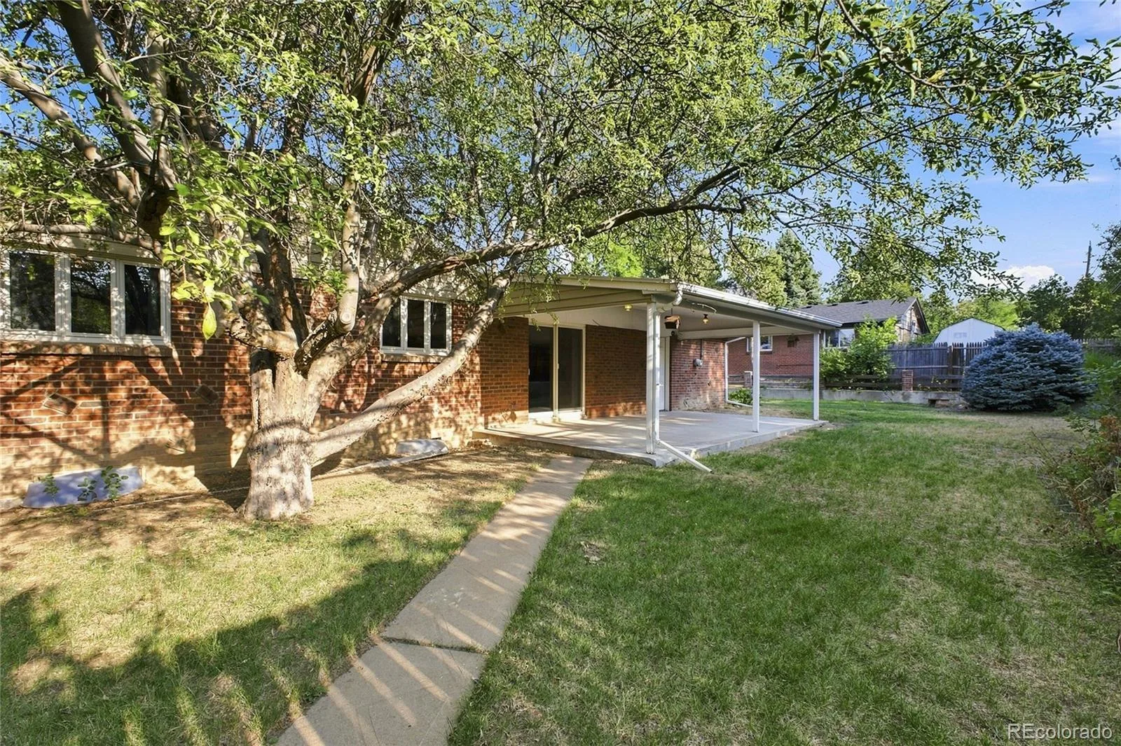 6745 S Adams Way Centennial CO 80122 | MLS #REC5445033 08072026205506 1600 30