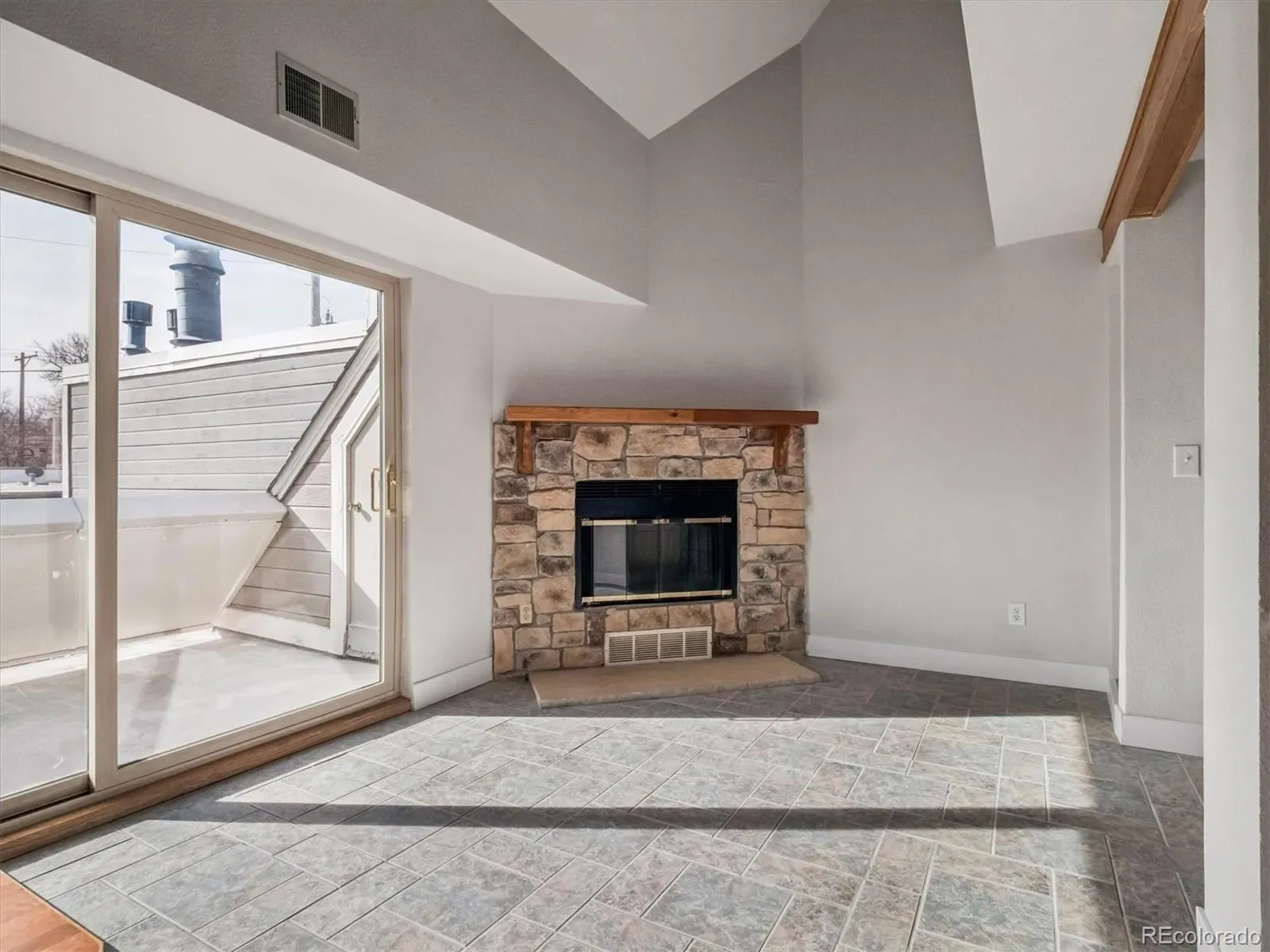 5250 S Huron Way #2-310 Littleton CO 80120 | MLS #REC5446945 03272026175740 1600 1