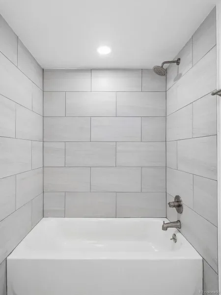 5250 S Huron Way #2-310 Littleton CO 80120 | MLS #REC5446945 03272026175740 800 12