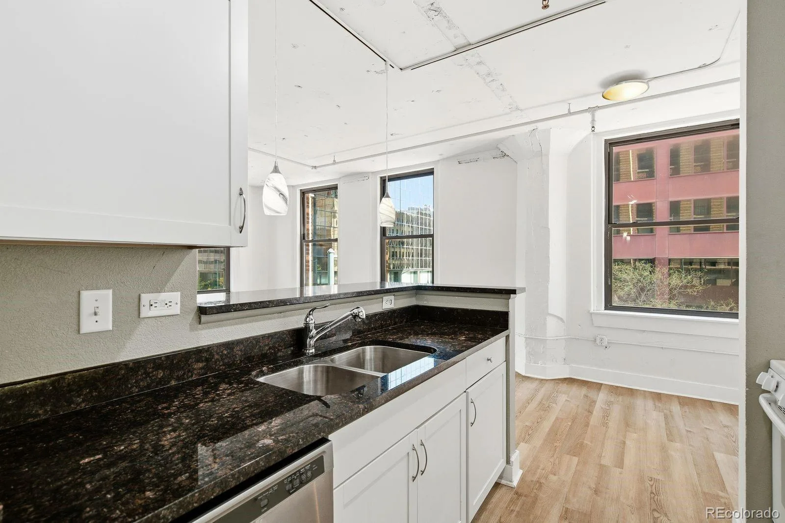 444 17th Street #303 Denver CO 80202 | MLS #REC5447765 10032026002801 1600 8