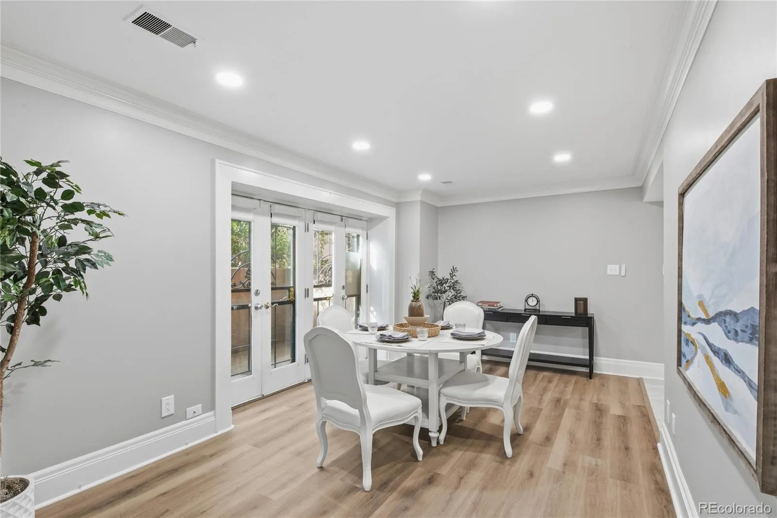 999 N Emerson Street #2 Denver CO 80218 MLS #REC5448350 07172026005413 1600 8