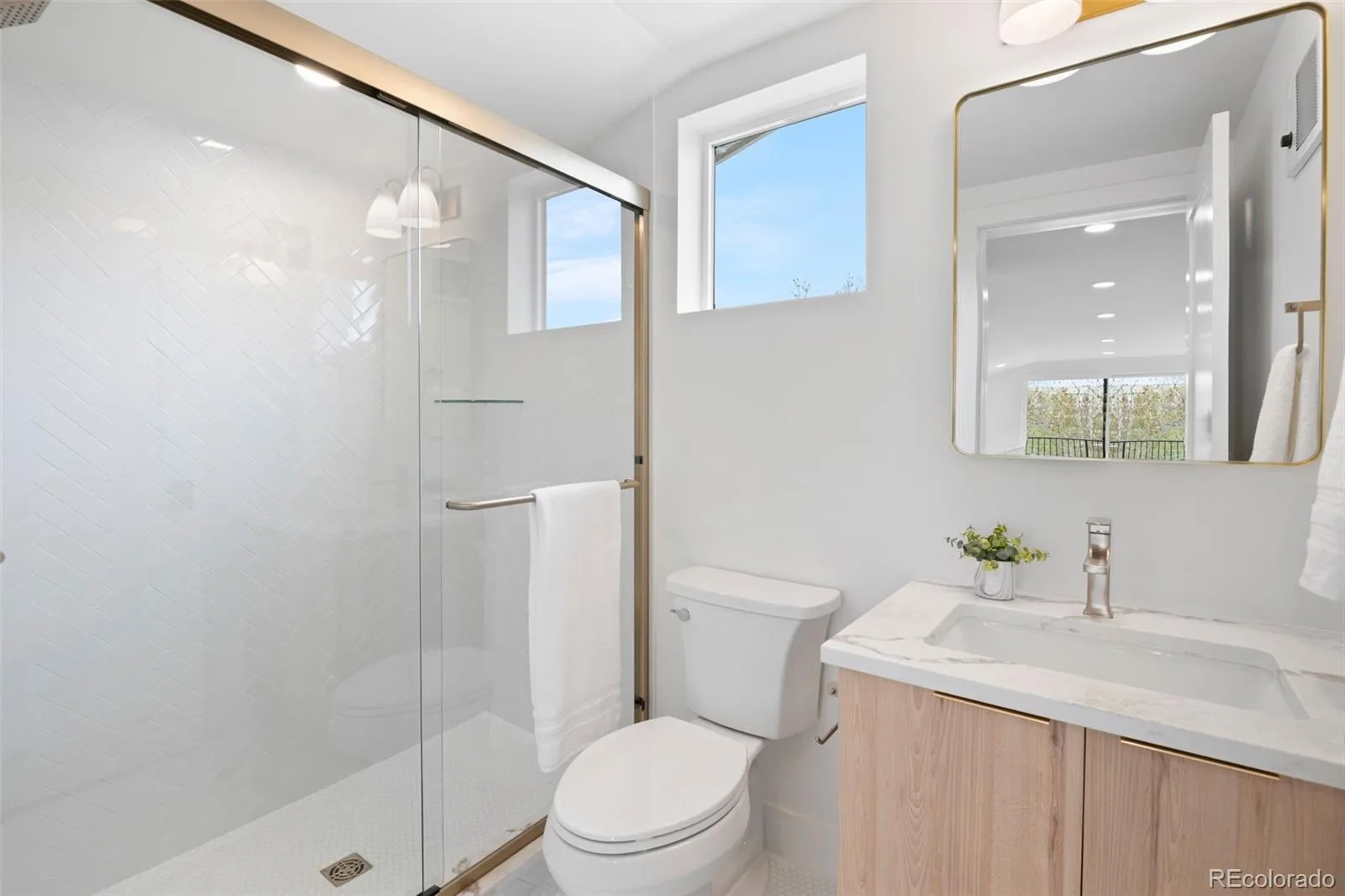 2137 S Sherman Street Denver CO 80210 MLS #REC5448668 06032026222456 1600 26