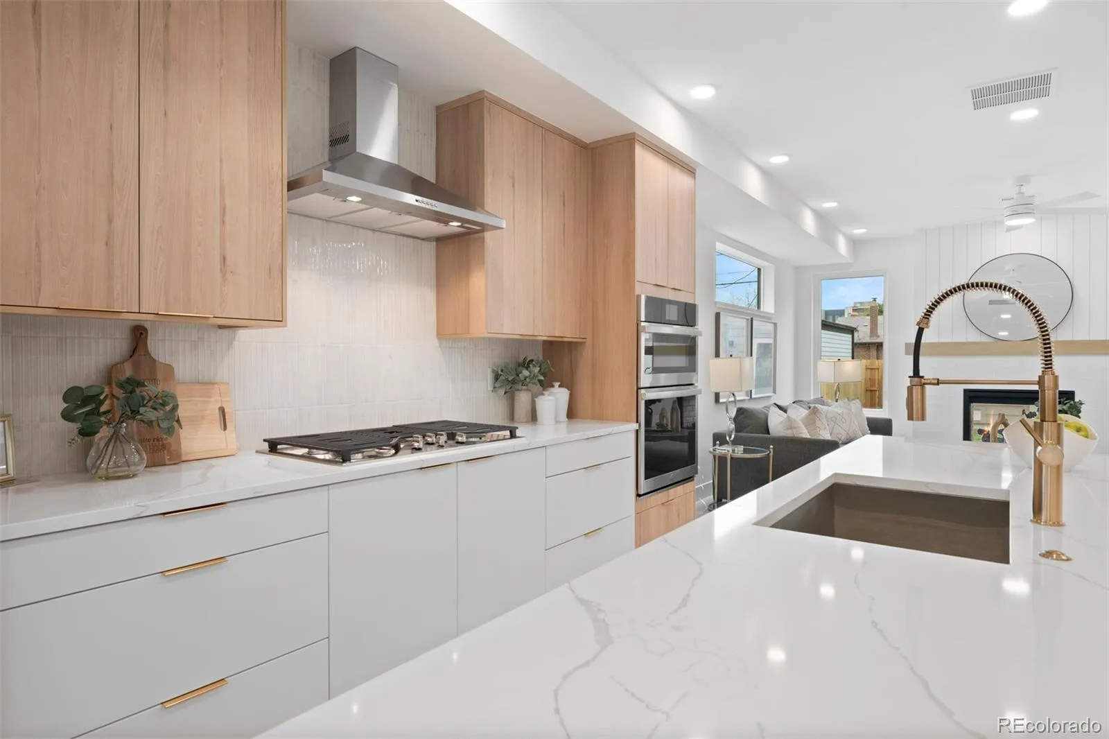 2137 S Sherman Street Denver CO 80210 MLS #REC5448668 06032026222456 1600 9