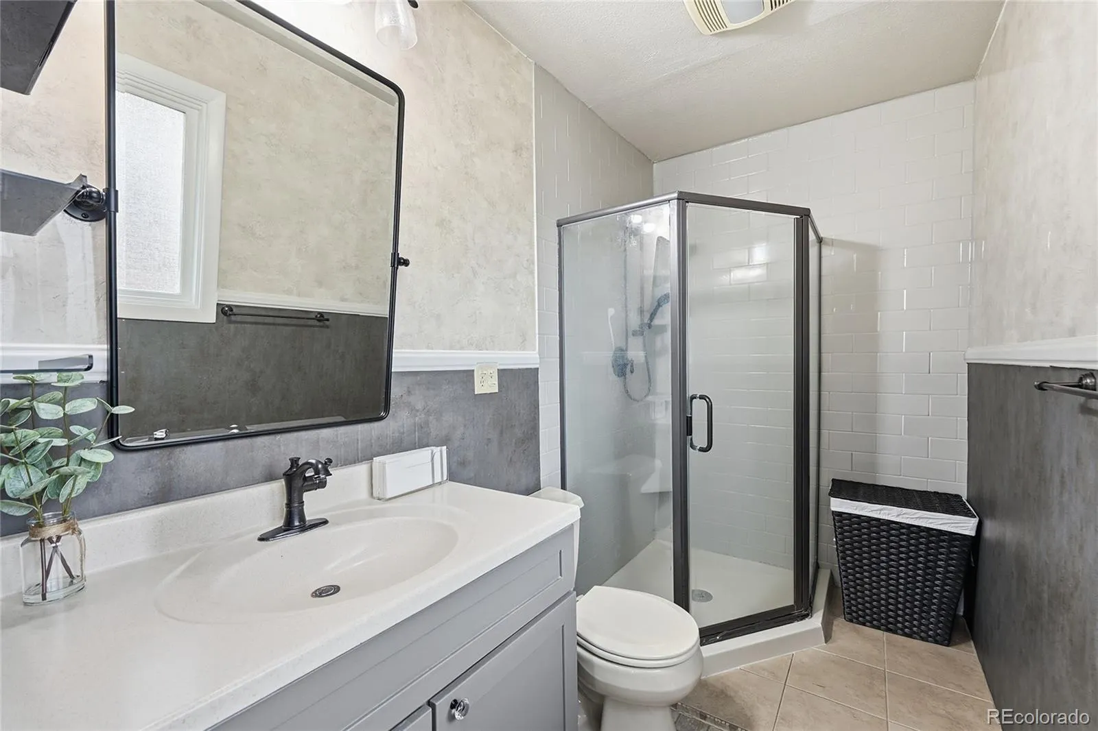 6930 Hillpoint Place Parker CO 80134 MLS #REC5449702 05202026151523 1600 23