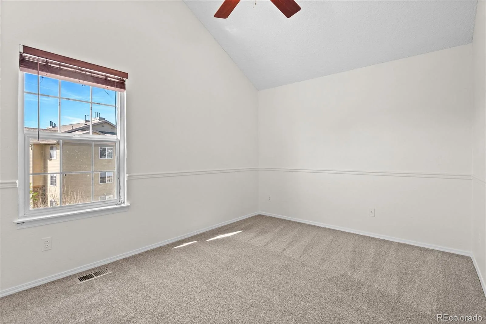 10480 W Dartmouth Avenue Lakewood CO 80227 | MLS #REC5450738 07192026152621 1600 23