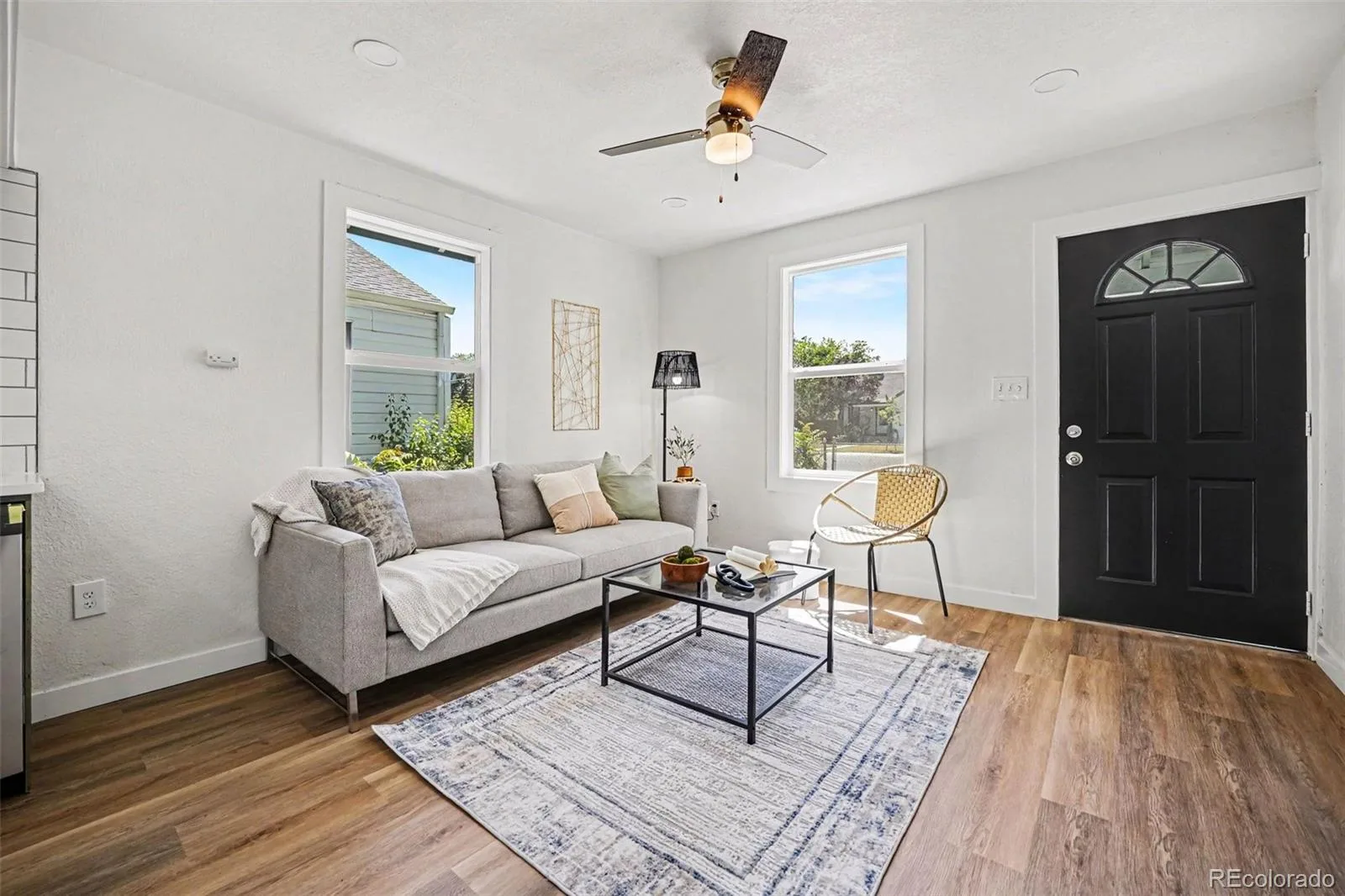 1926 Hanover Street Aurora CO 80010 | MLS #REC5454383 08142026213533 1600 2