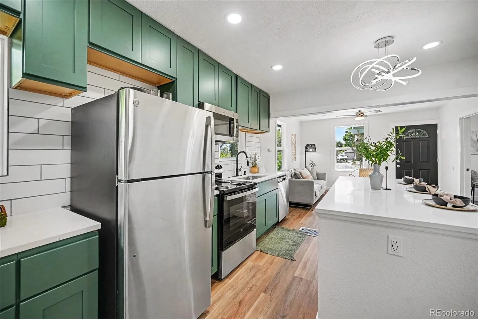 1926 Hanover Street Aurora CO 80010 | MLS #REC5454383 08142026213533 1600 5