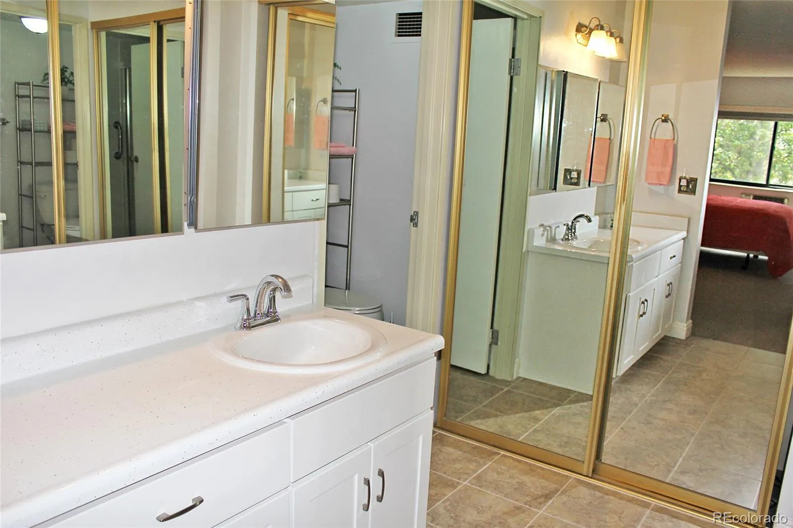 13661 E Marina Drive #406 #215 Aurora CO 80014 MLS #REC5456483 05282026023916 1600 12