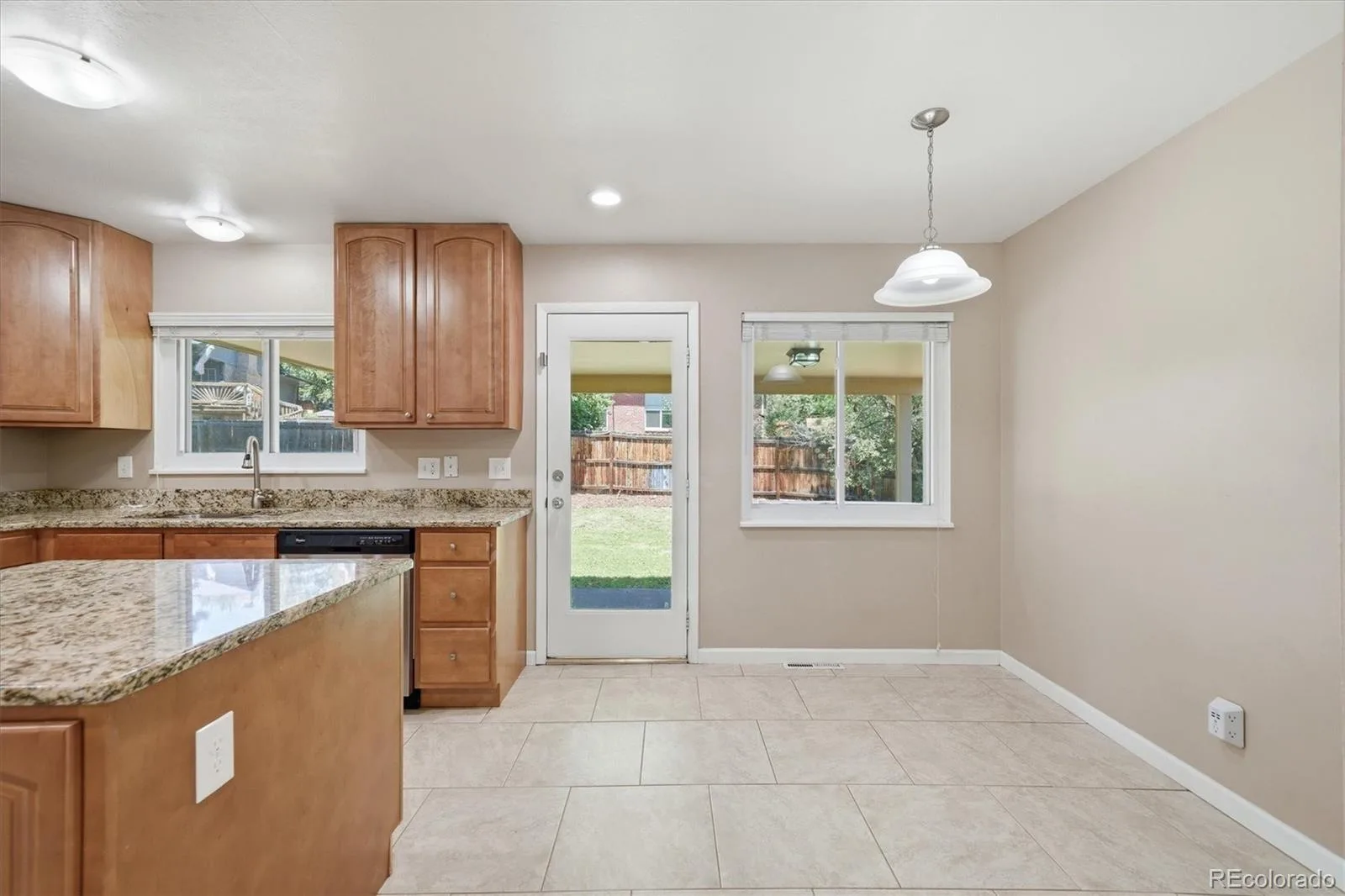 12941 W Montana Avenue Lakewood CO 80228 MLS #REC5456865 06172026212523 1600 11
