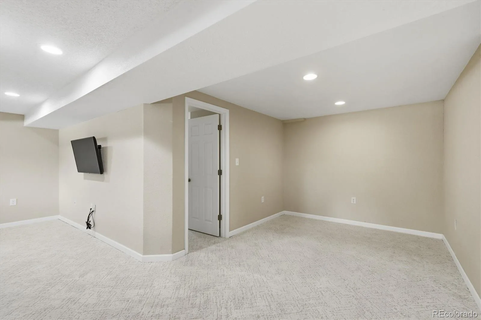 12941 W Montana Avenue Lakewood CO 80228 MLS #REC5456865 06172026212523 1600 38