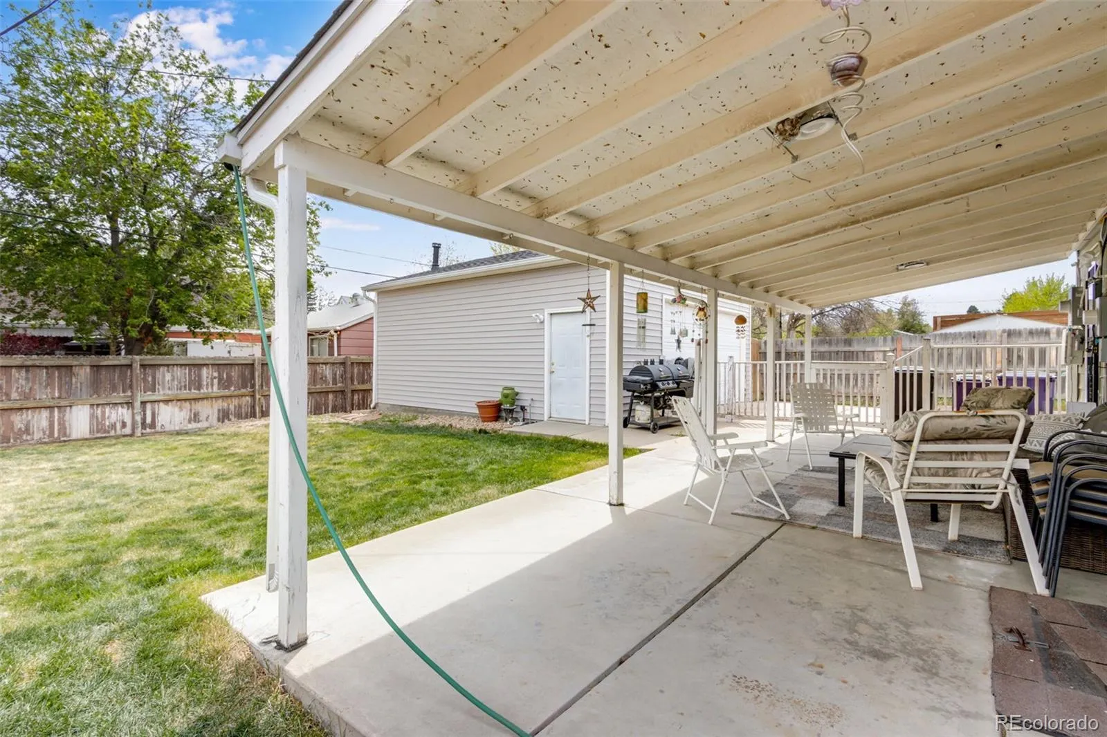 2620 S Knox Court Denver CO 80219 MLS #REC5457125 05052026041136 1600 13