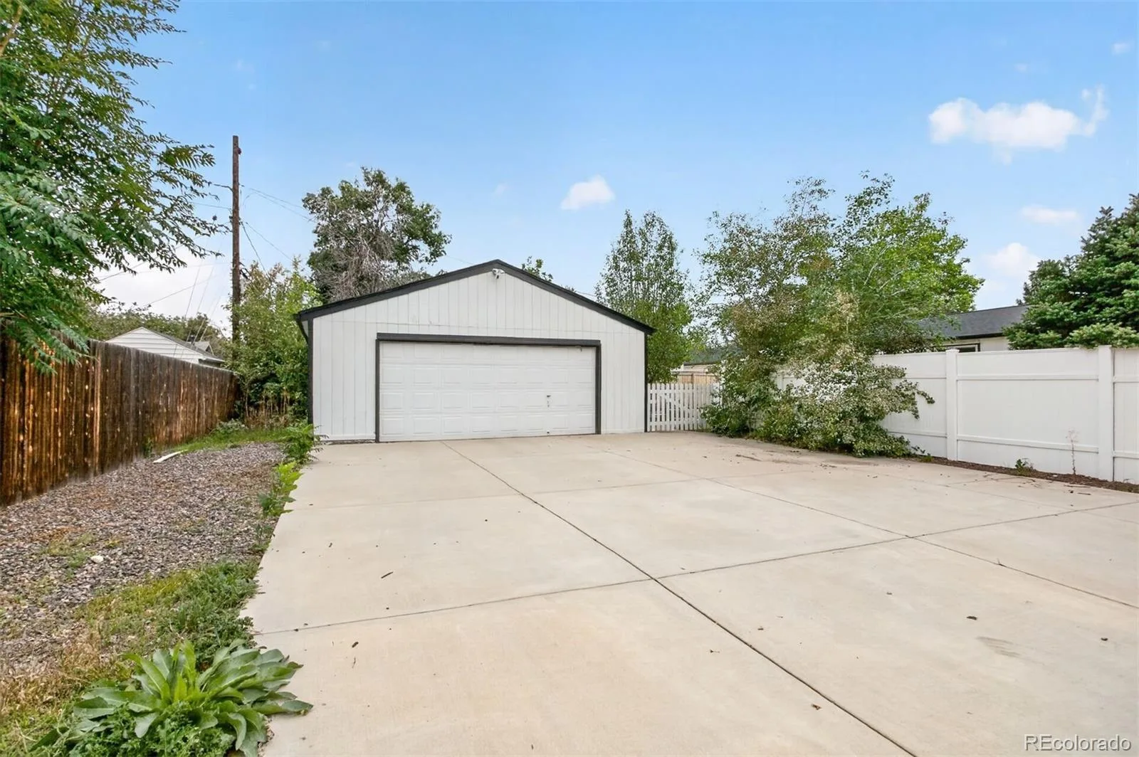 3900 S Inca Street Englewood CO 80110 | MLS #REC5458622 10012026162804 1600 23