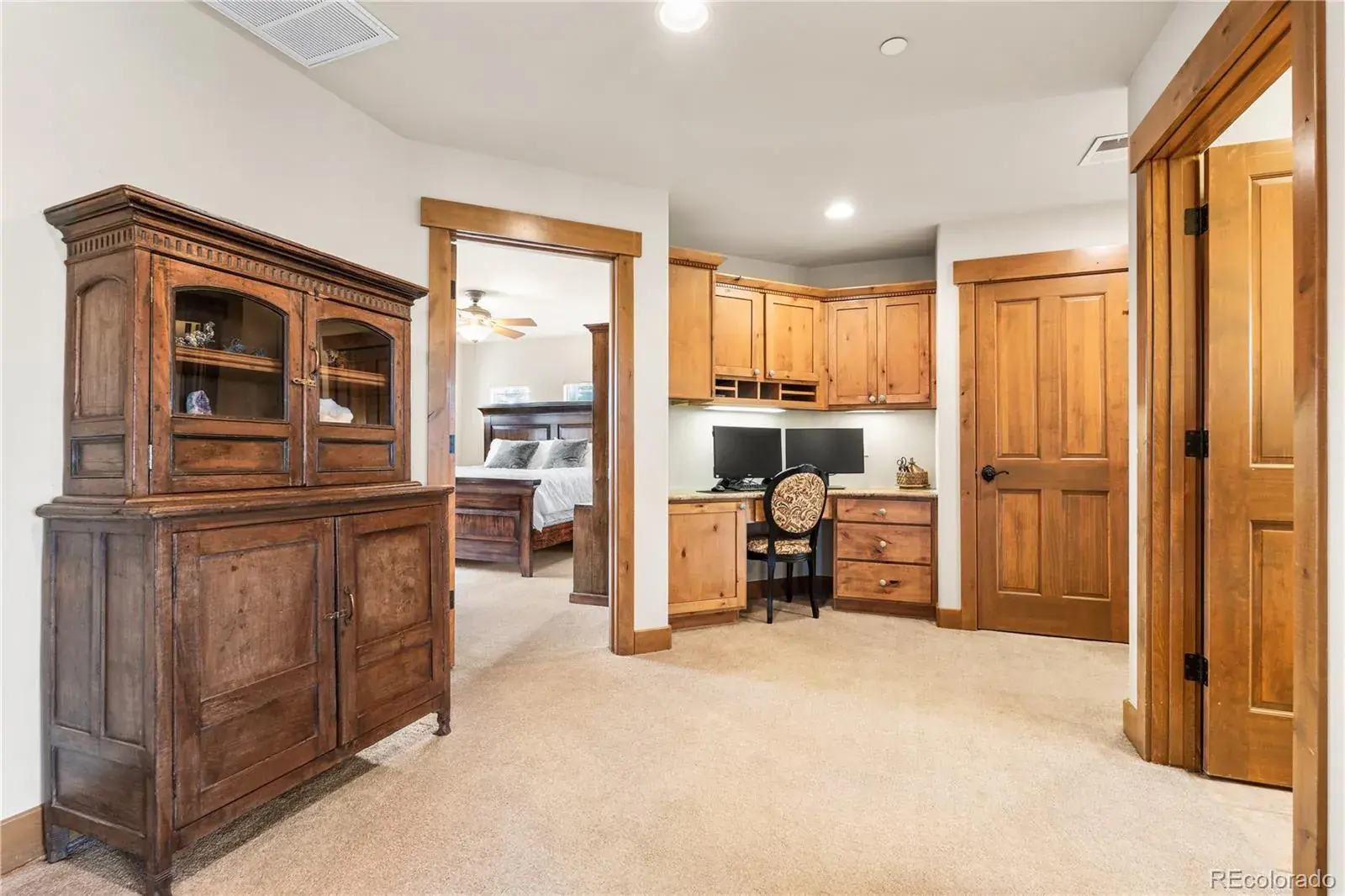 1251 Buffalo Ridge Road Castle Pines CO 80108 MLS #REC5462323 02252026015431 1600 24