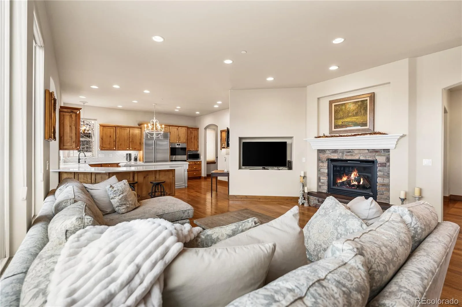 1251 Buffalo Ridge Road Castle Pines CO 80108 MLS #REC5462323 06102026181120 1600 6