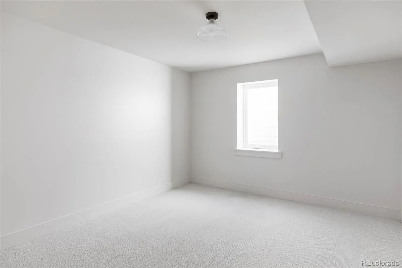 01082026024747 1600 32