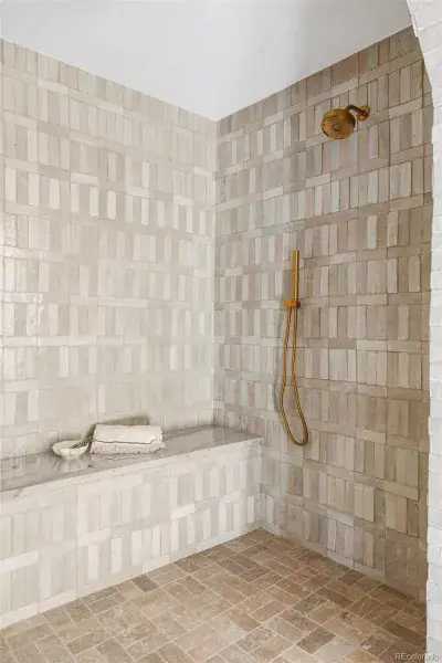 01082026024747 800 24