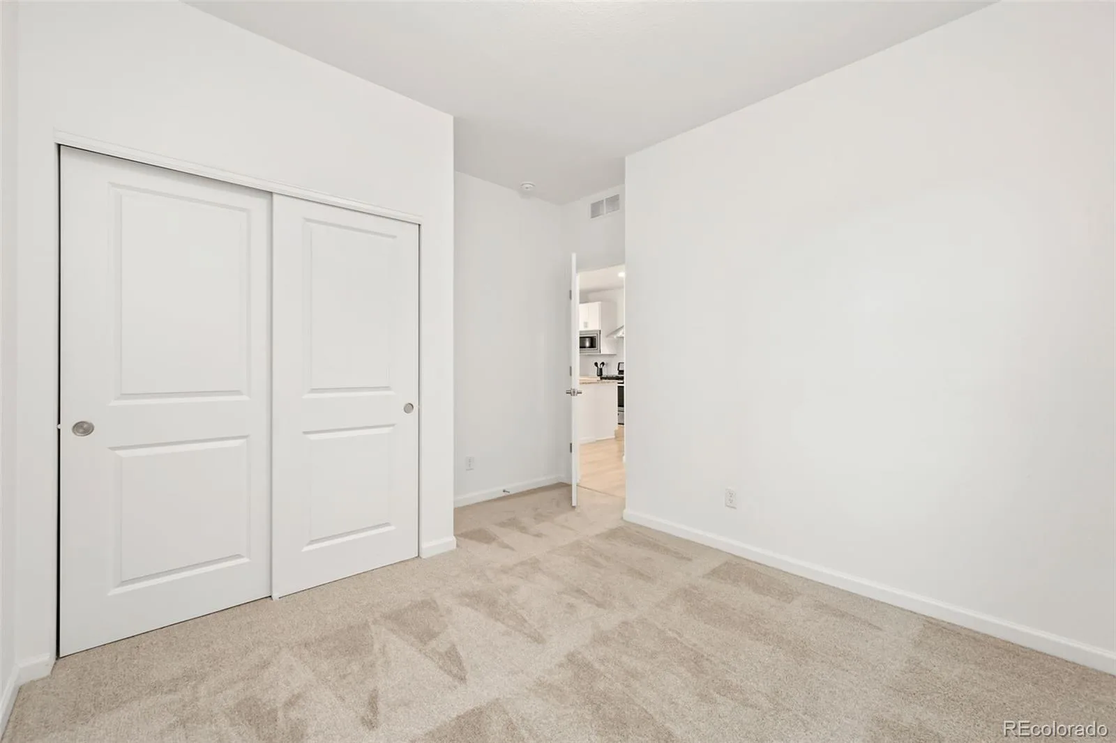 413 Overbrook Lane Longmont CO 80504 | MLS #REC5467961 08062026215116 1600 20