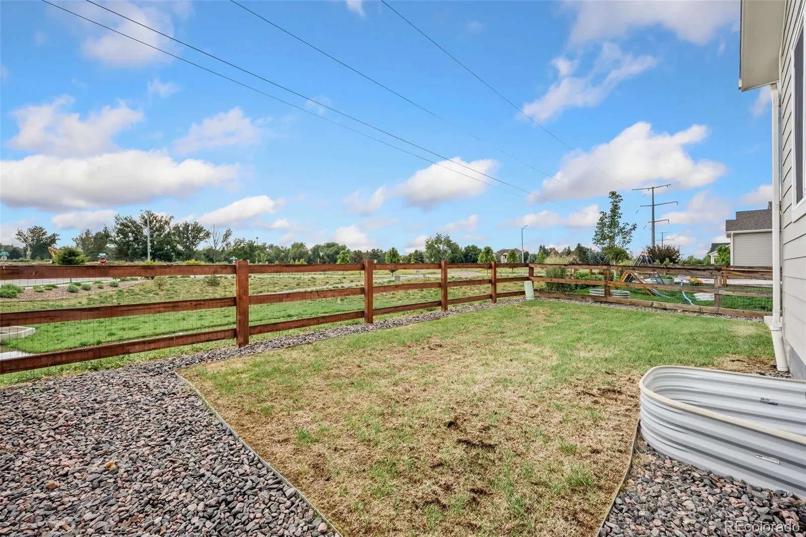413 Overbrook Lane Longmont CO 80504 | MLS #REC5467961 08062026215116 1600 26
