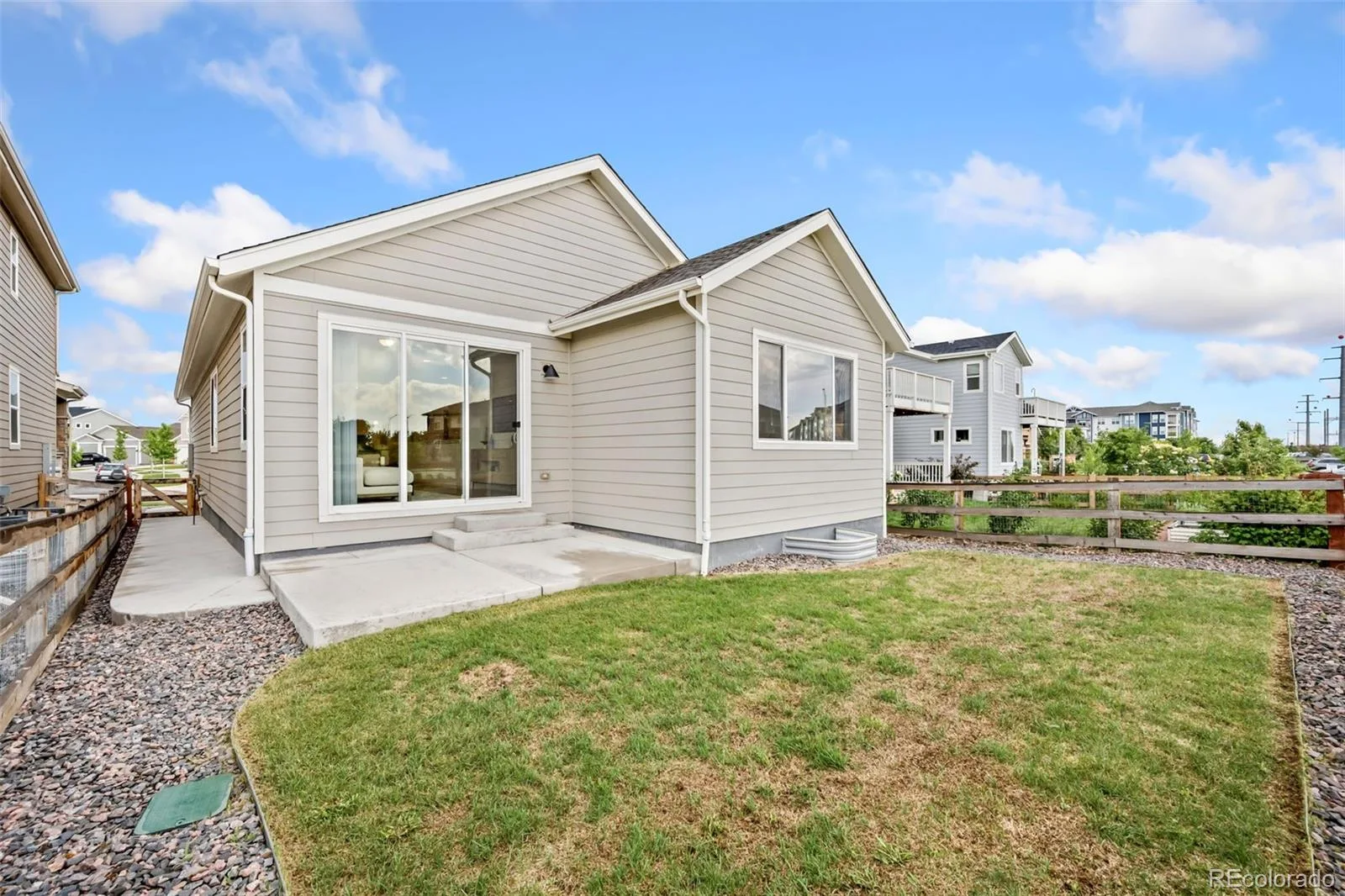413 Overbrook Lane Longmont CO 80504 | MLS #REC5467961 08062026215116 1600 27