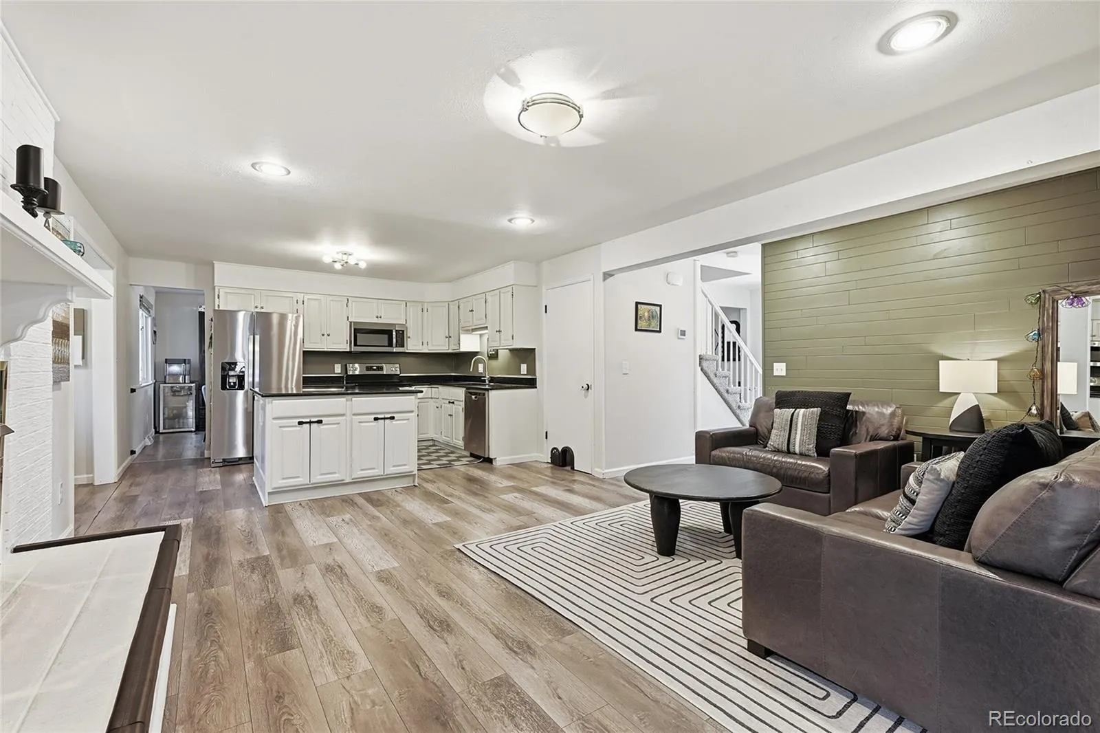 04152026175003 1600 15