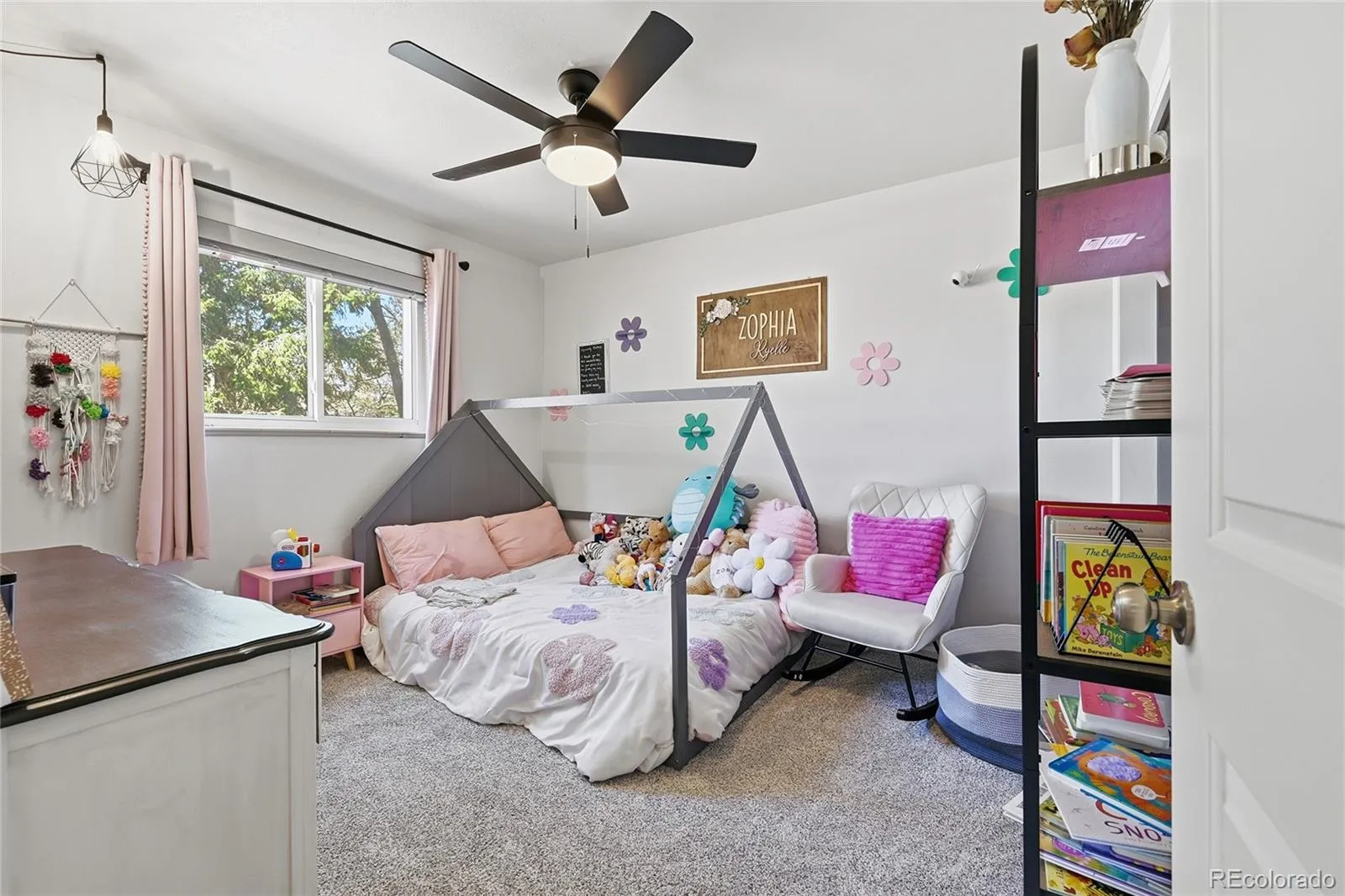 04152026175003 1600 21