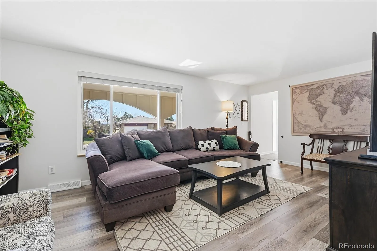 04152026175003 1600 4