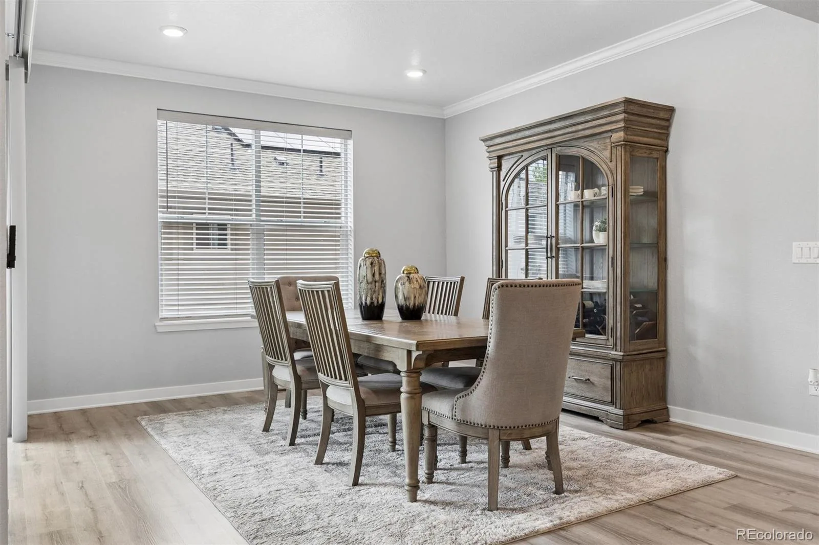 8801 S Ukraine Court Aurora CO 80016 MLS #REC5470505 05292026213838 1600 12