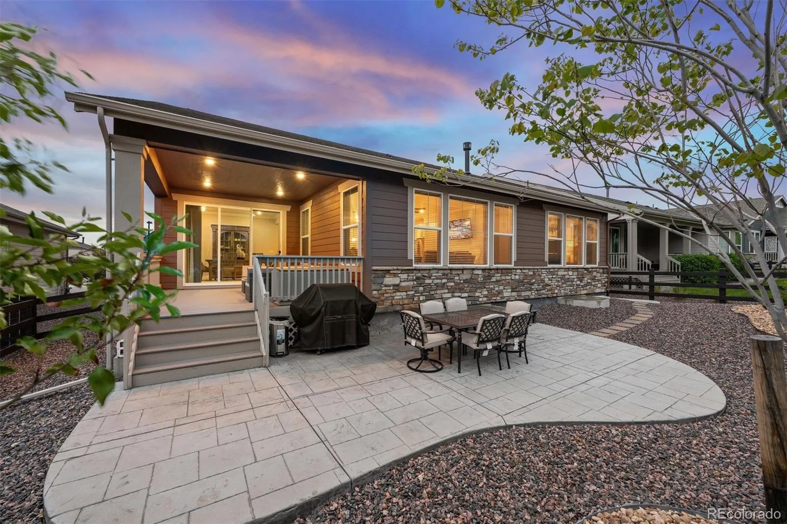 8801 S Ukraine Court Aurora CO 80016 MLS #REC5470505 05292026213838 1600 27