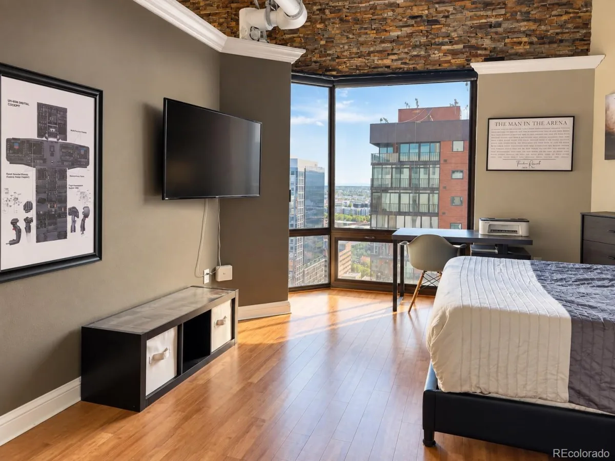 1625 Larimer Street #3202 Denver CO 80202 | MLS #REC5471624 09262026011123 1200 14