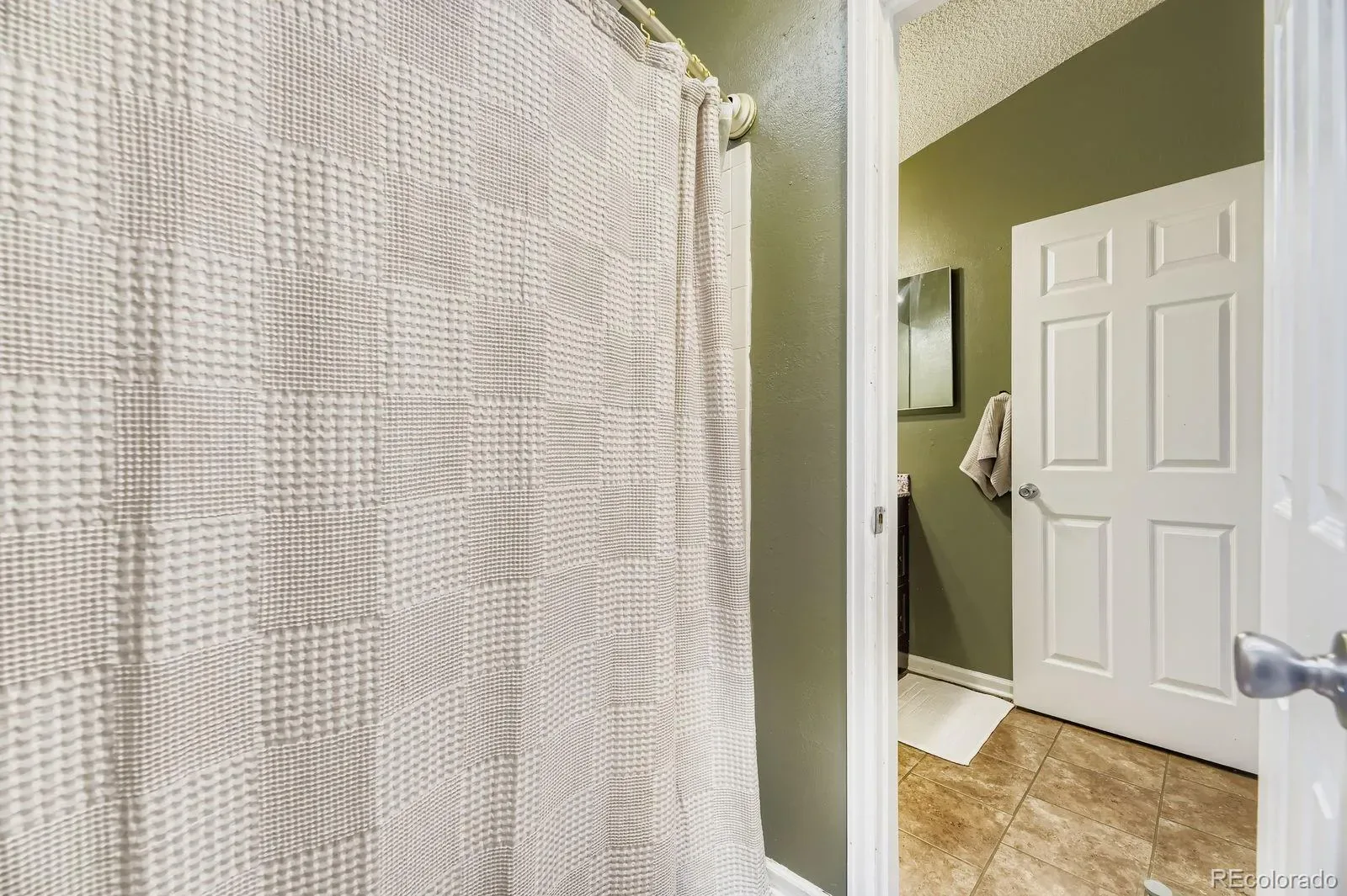 03182026195212 1600 19