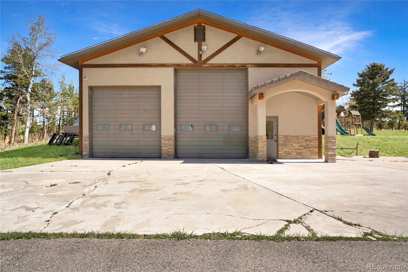 1551 Snyder Gulch Road Evergreen CO 80439 | MLS #REC5474884 08272026020502 1600 3