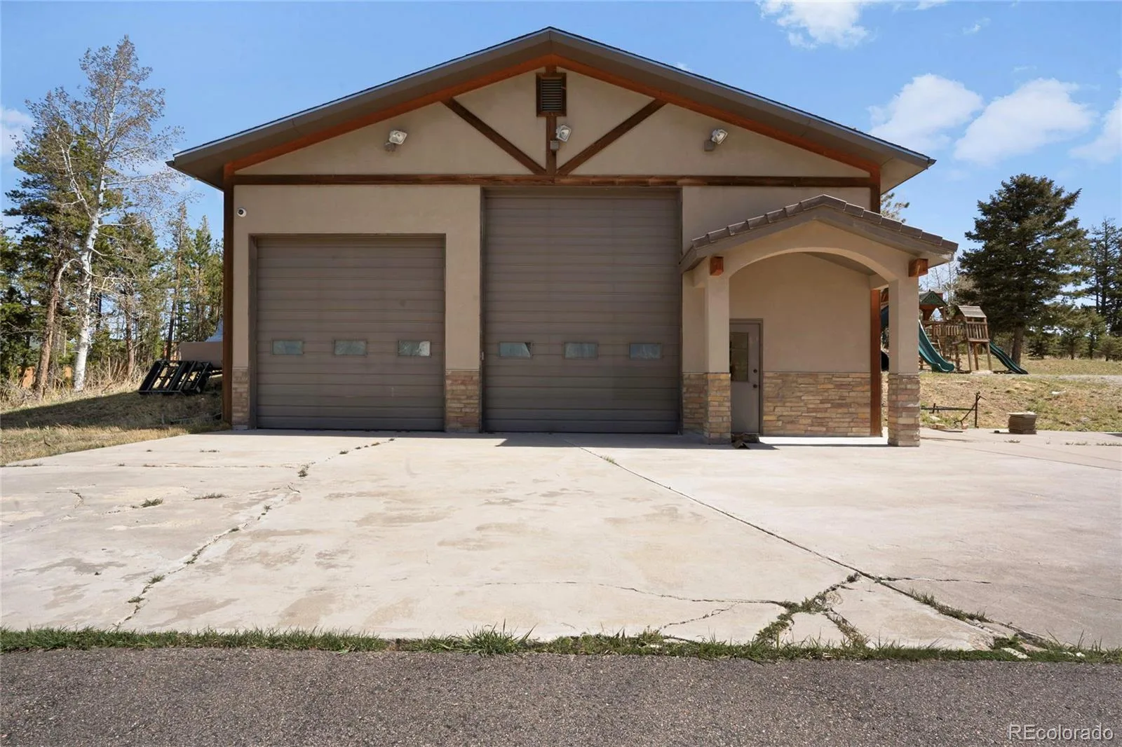 1551 Snyder Gulch Road Evergreen CO 80439 | MLS #REC5474884 08272026020502 1600 38