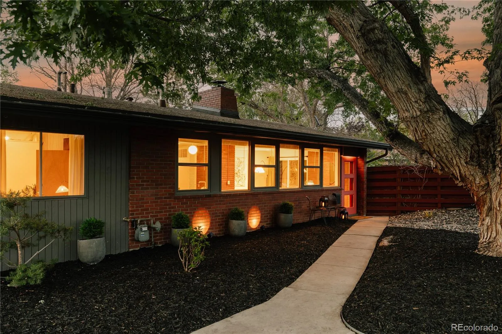 2940 S Marion Street Englewood CO 80113 MLS #REC5474958 05122026161359 1600 38