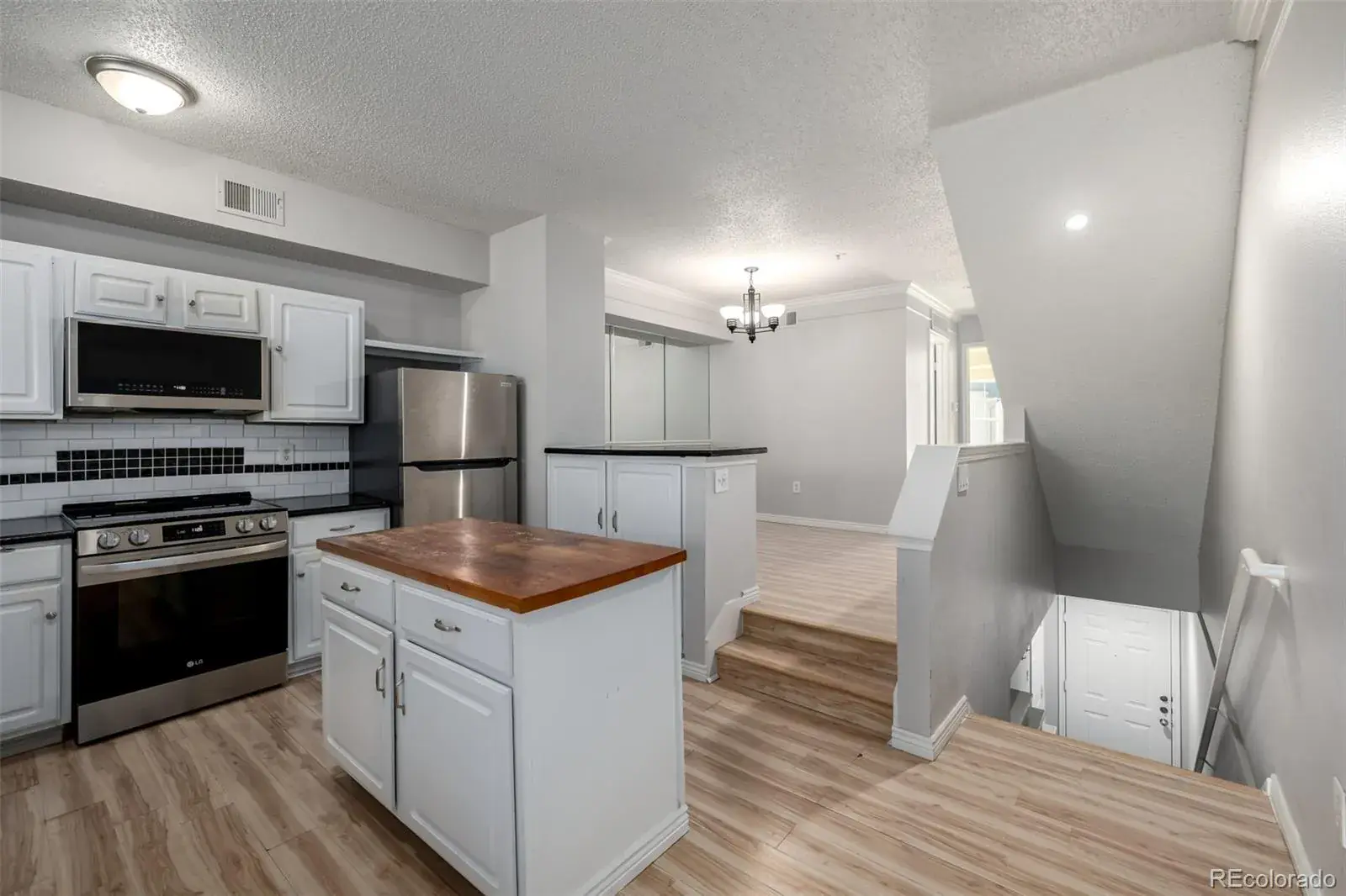 2175 Eagle Avenue Superior CO 80027 | MLS #REC5476491 02202026005432 1600 10